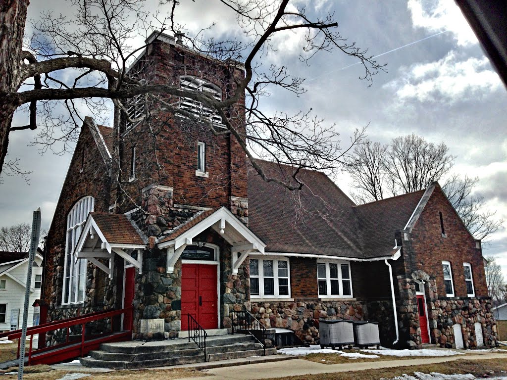 Center Point United Methodist Church by KingHawkFan