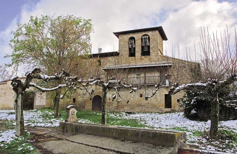 Valle de Aranguren - Góngora, iglesia by estudiooberon.com