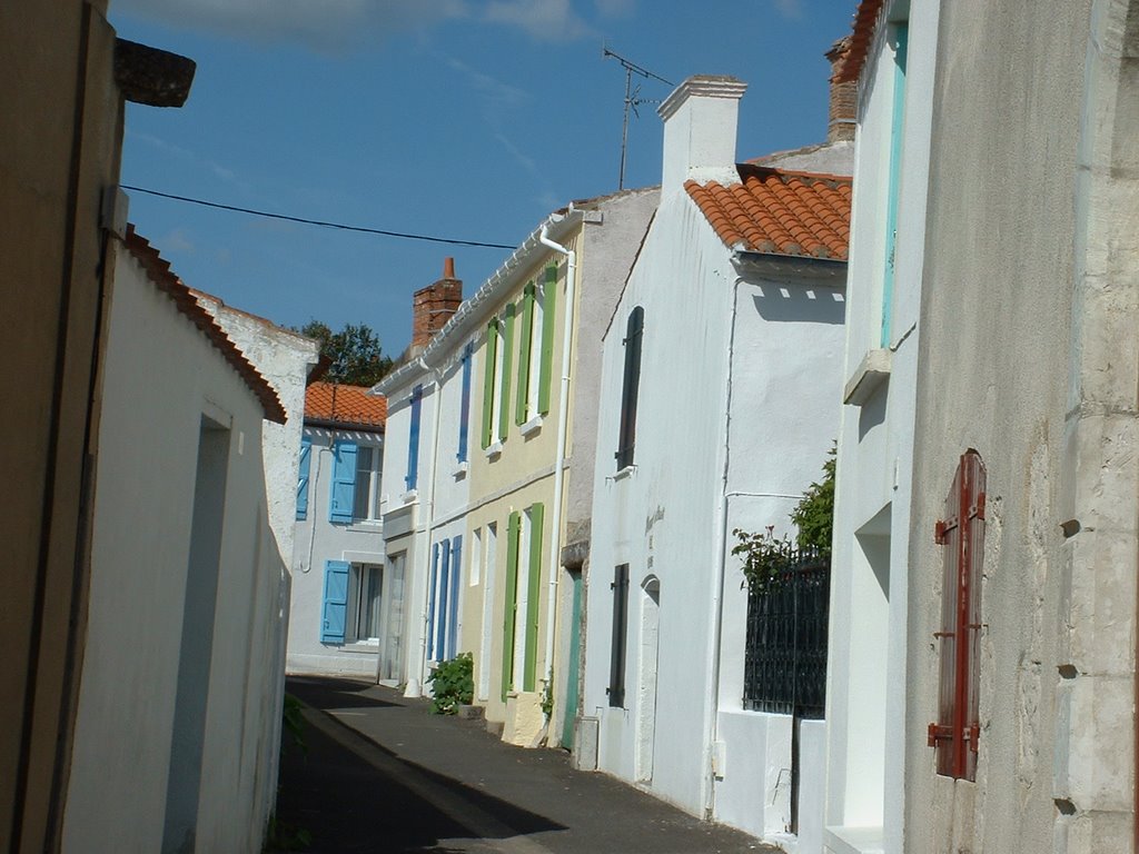 85800 Saint-Gilles-Croix-de-Vie, France by Guilbot Christian