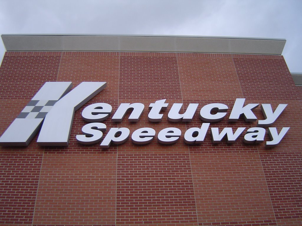 Kentucky speedway 1 by Gaetano Vaccaro