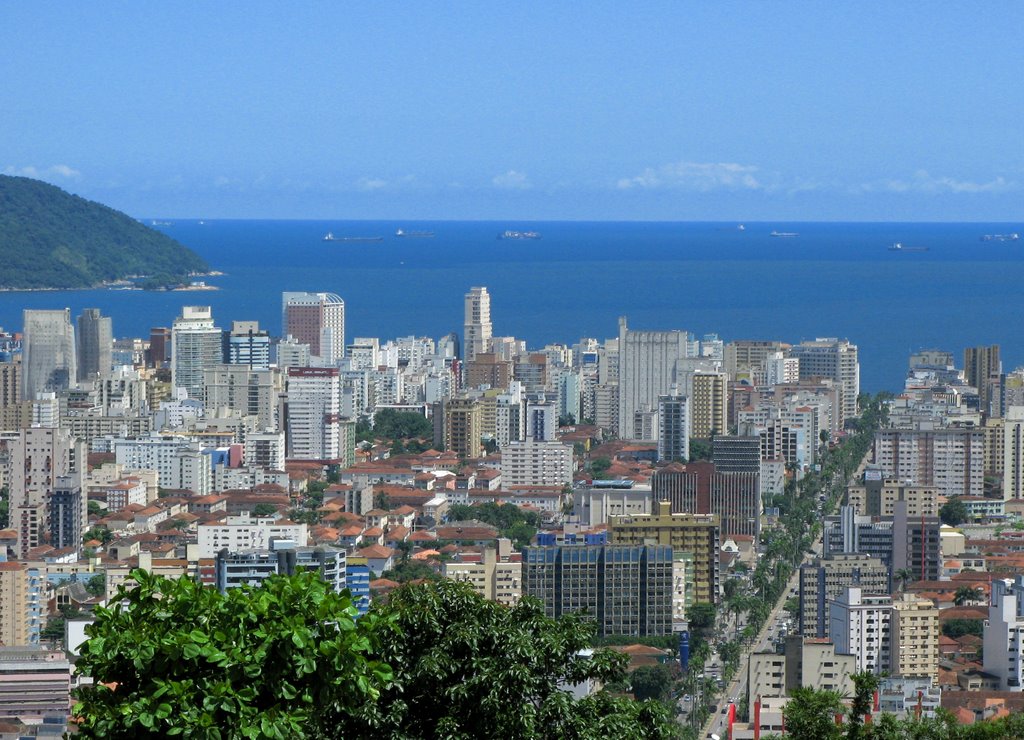 Santos (desde o Monte Serrat), SP, Brasil. by André Bonacin