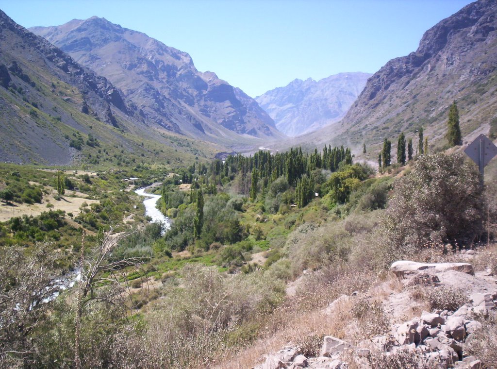 San José de Maipo, Región Metropolitana, Chile by Jaime Flores B