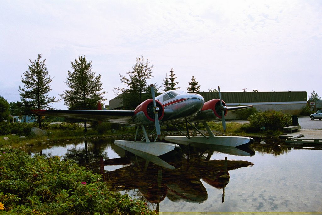 Bush Plane by Jonathan Arnold