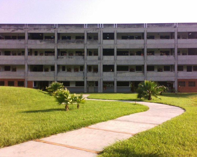 Universidad de Carabobo - Faces by henryCoronel