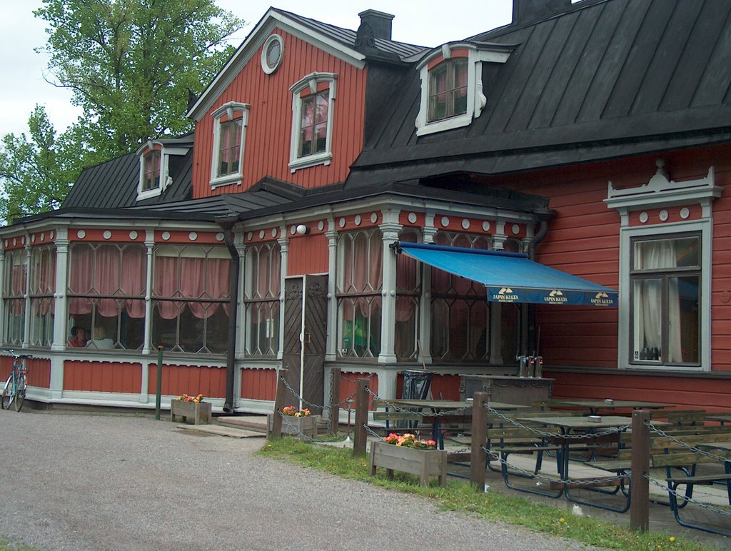 Puotila Mansion Restaurant (early 1800s) by Annelis