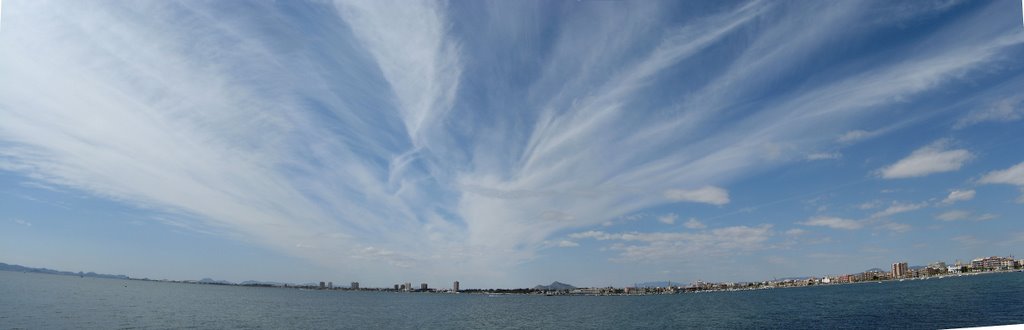 Nubes sobre el Mar Menor by ARBADAKARBA