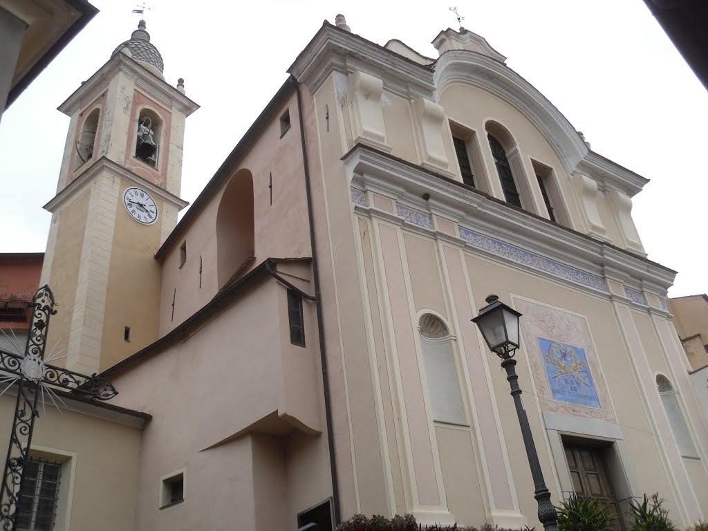 Chiesa parrocchiale dei Santi Biagio e Francesco di Sales, Chiusavecchia by Vaiale