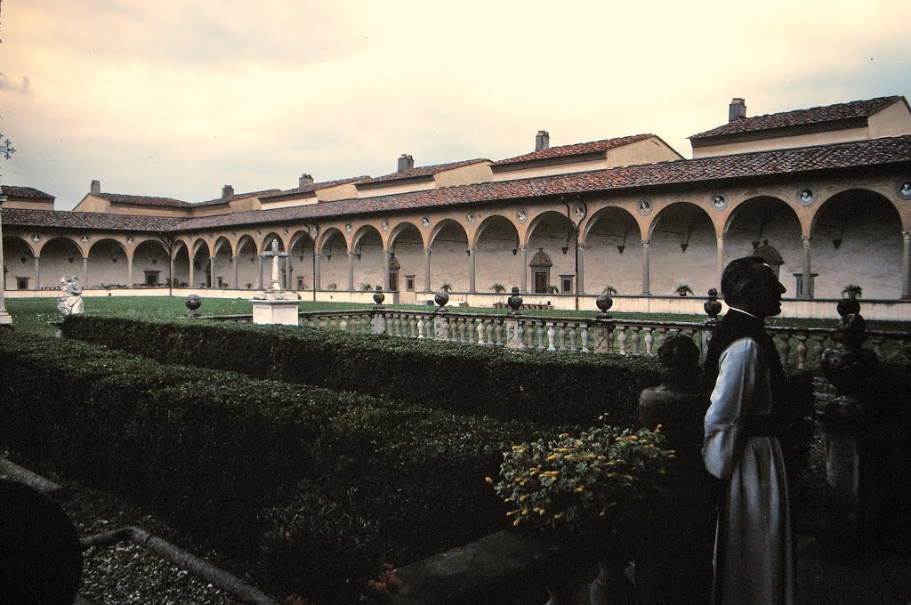 Il camposanto del Galluzzo by Daniele Disingrini