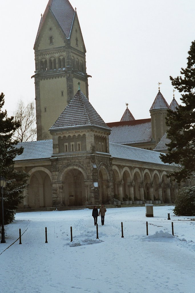 Krematorium Südfriedhof Leipzig by Pepe Talmino