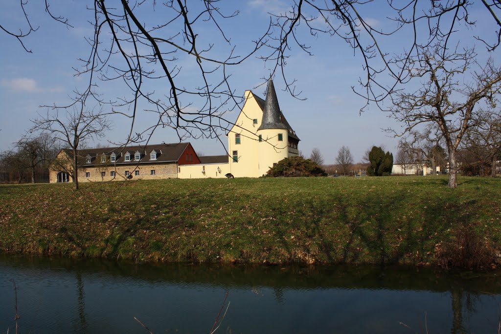 Burg Langendorf by koelschejuergen