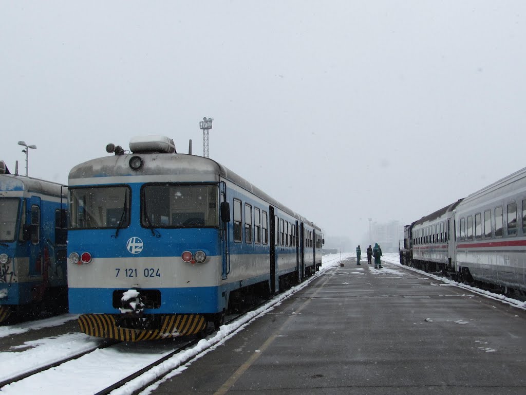 Osijek - Railway Station under the snow by Newman1947