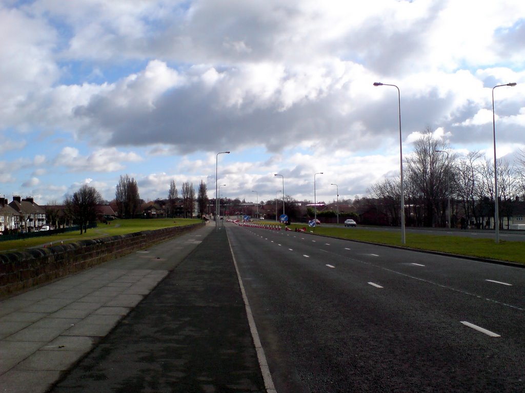 Liverpool Road, Huyton by vinnyhassell