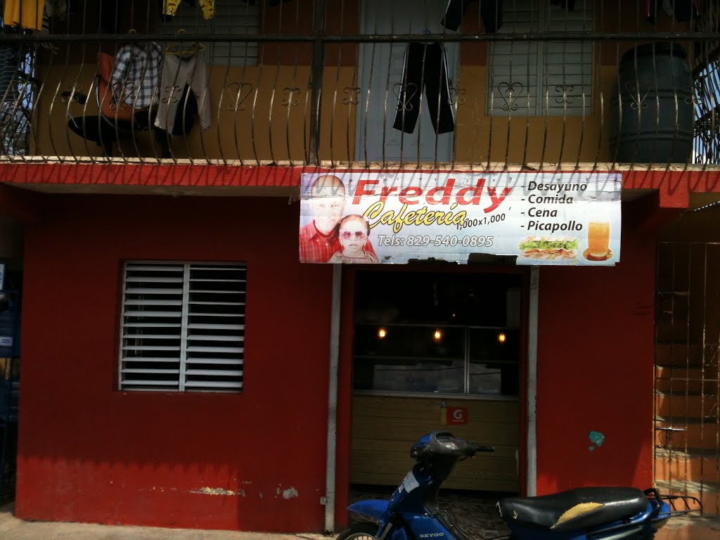 Freddy Cafetería - Calle 7, Jarabacoa by russ_offord