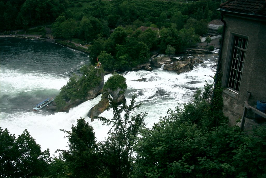 Schaffhausen falls, Switserland by FerryPNL