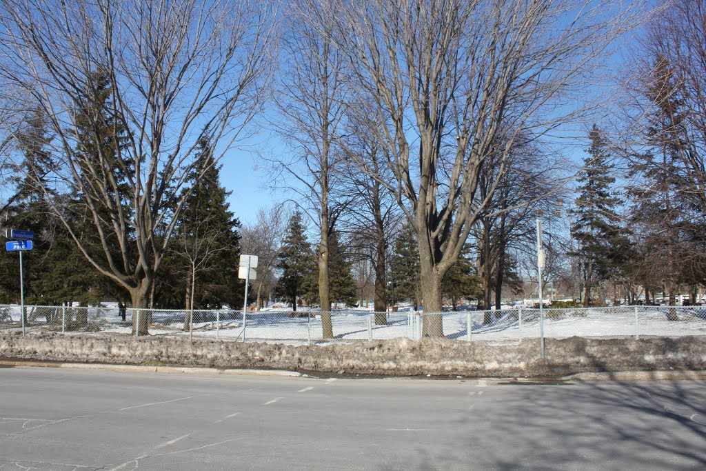 Centre de la nature Laval by Bousemha