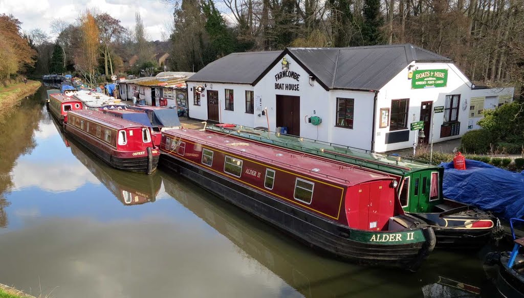 Farncombe Boat House - River Wey by jhr1uk