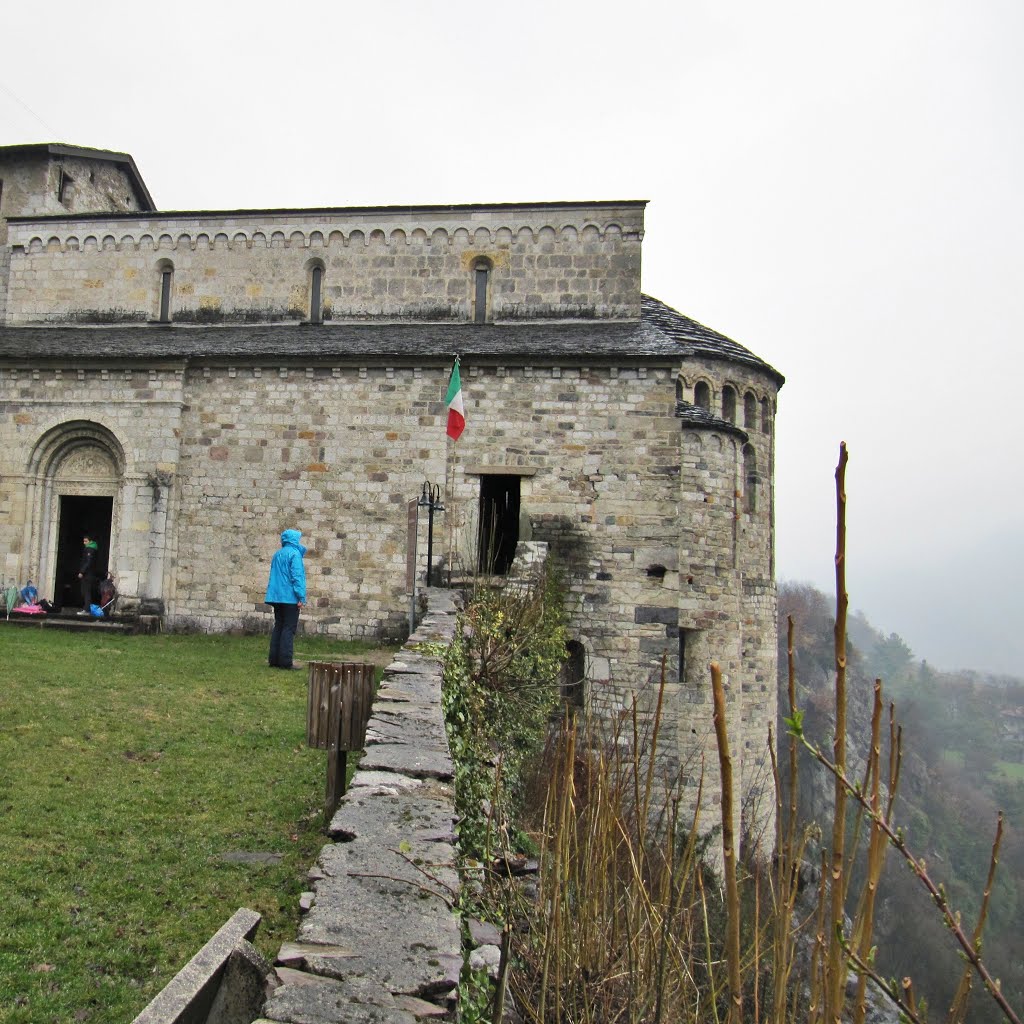 Capo di Ponte, Provincie Brescia, Lombardie, Itálie by Photo Guide