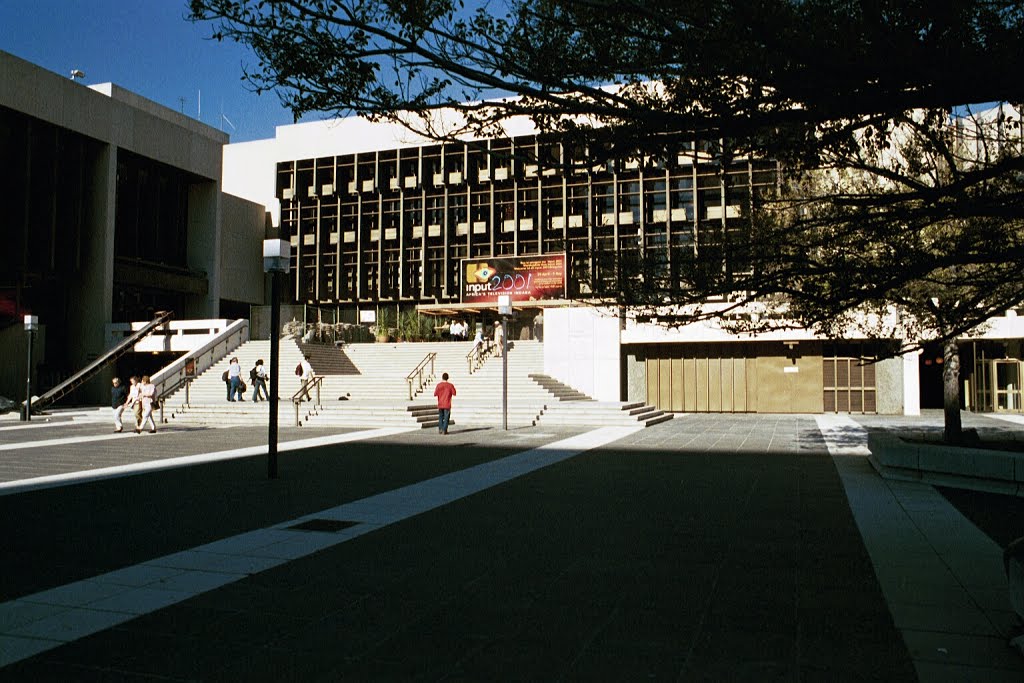 Cape Town - South Africa - 2001 by Ole Holbech