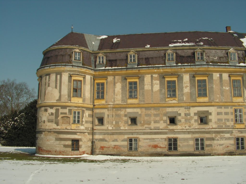 Hungary, Körmend (Kirmied, Kermien, Kirment, Kermendin, Karmadén), a Batthyány kastély, SzG3 by szalay3