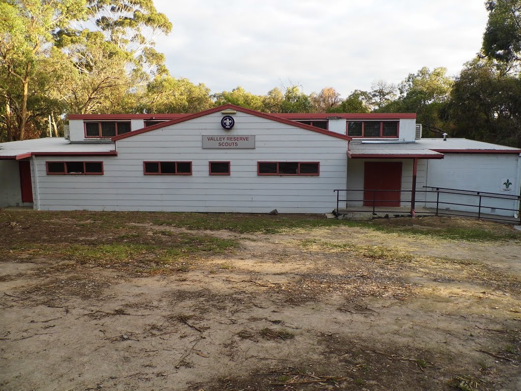 Valley Reserve Scout Hall [2013] by XpektTom