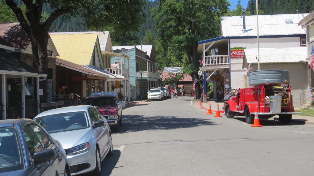 Downtown Downieville. by Eric V