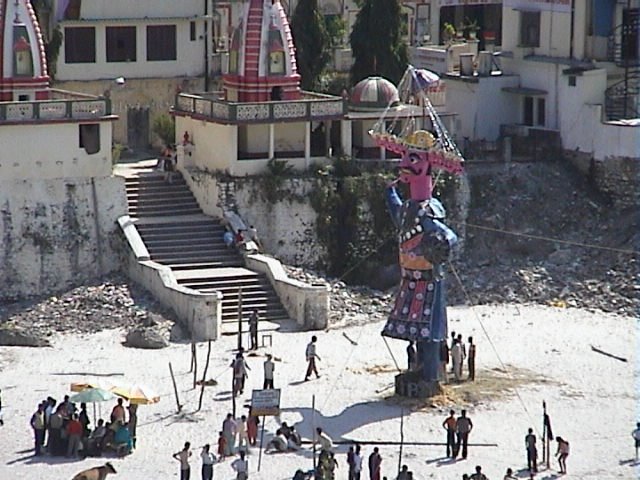 Labor Colony, Rishikesh, Uttarakhand, India by salvador tovar