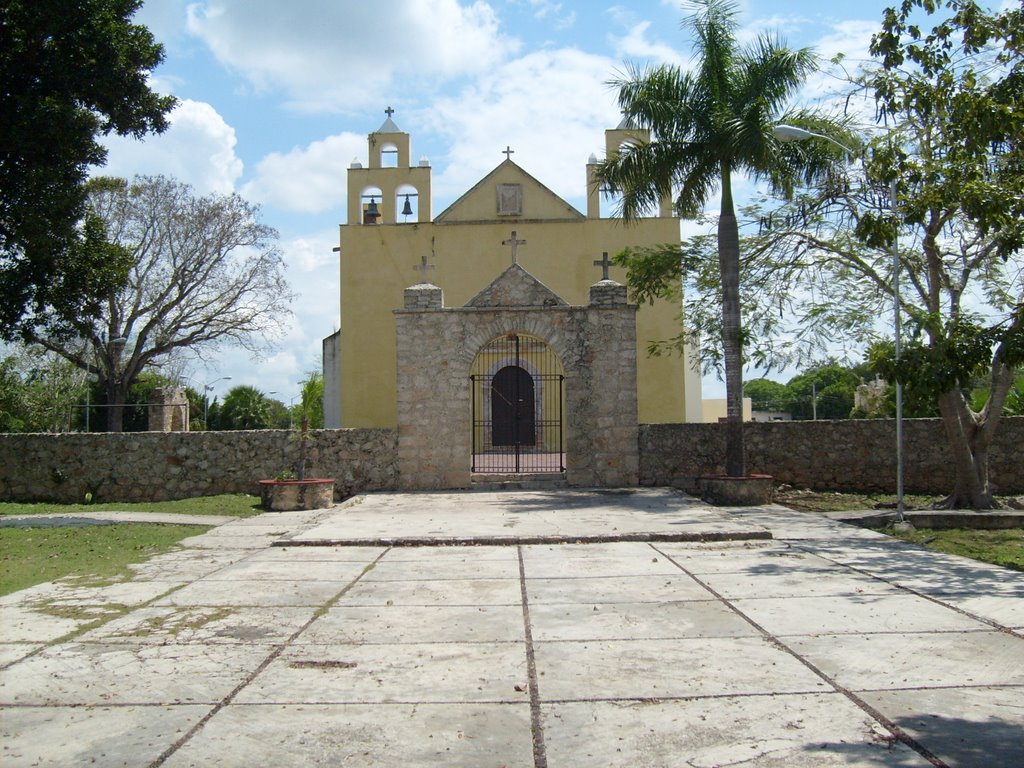 Iglesia Cholul by JorgeCervera