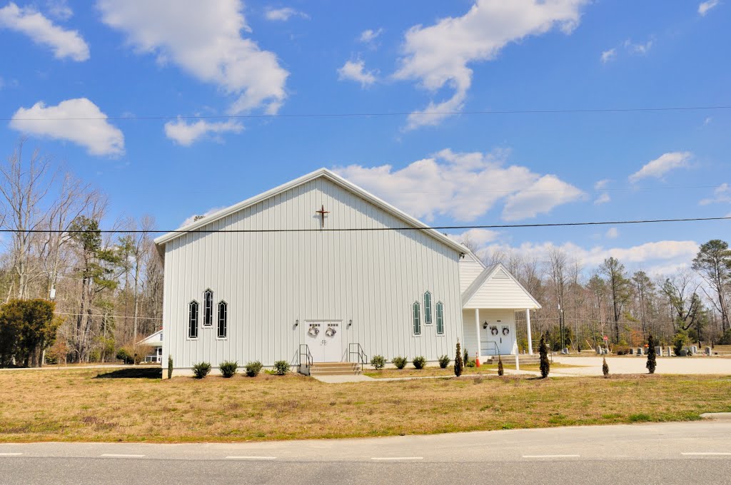 VIRGINIA: GLOUCESTER: St. Paul Baptist Church, 5575 Paige Road (S.R. 629) by Douglas W. Reynolds, Jr.