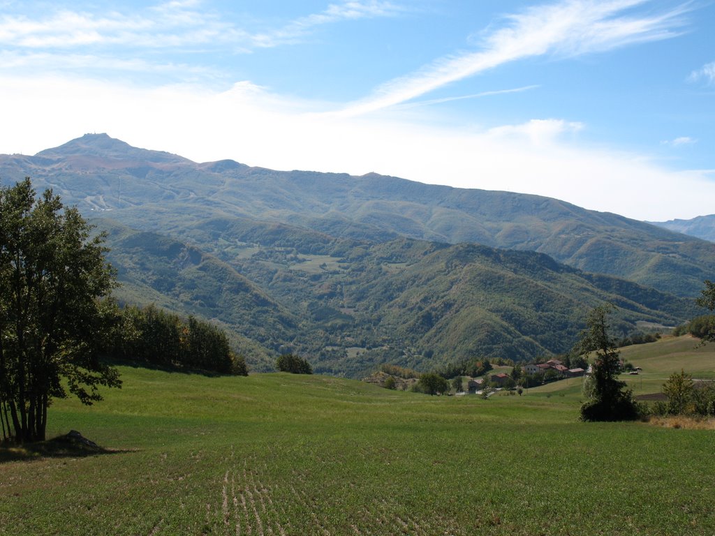 Casa Malgari ed il cimone by Stefano Biciocchi