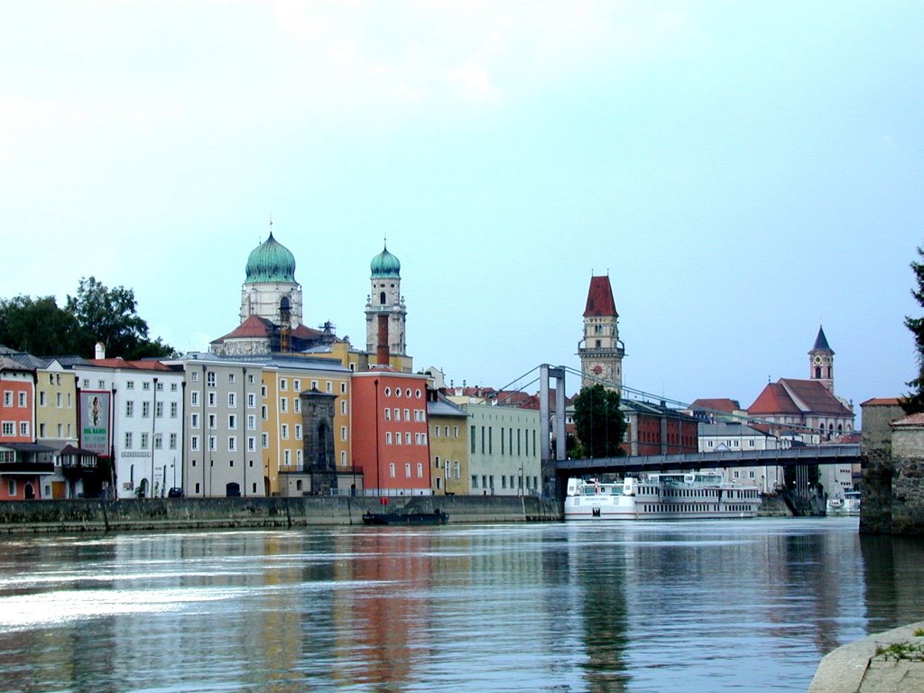 Germania 1999 - il Danubio a Passau by Mauro Mirgovi