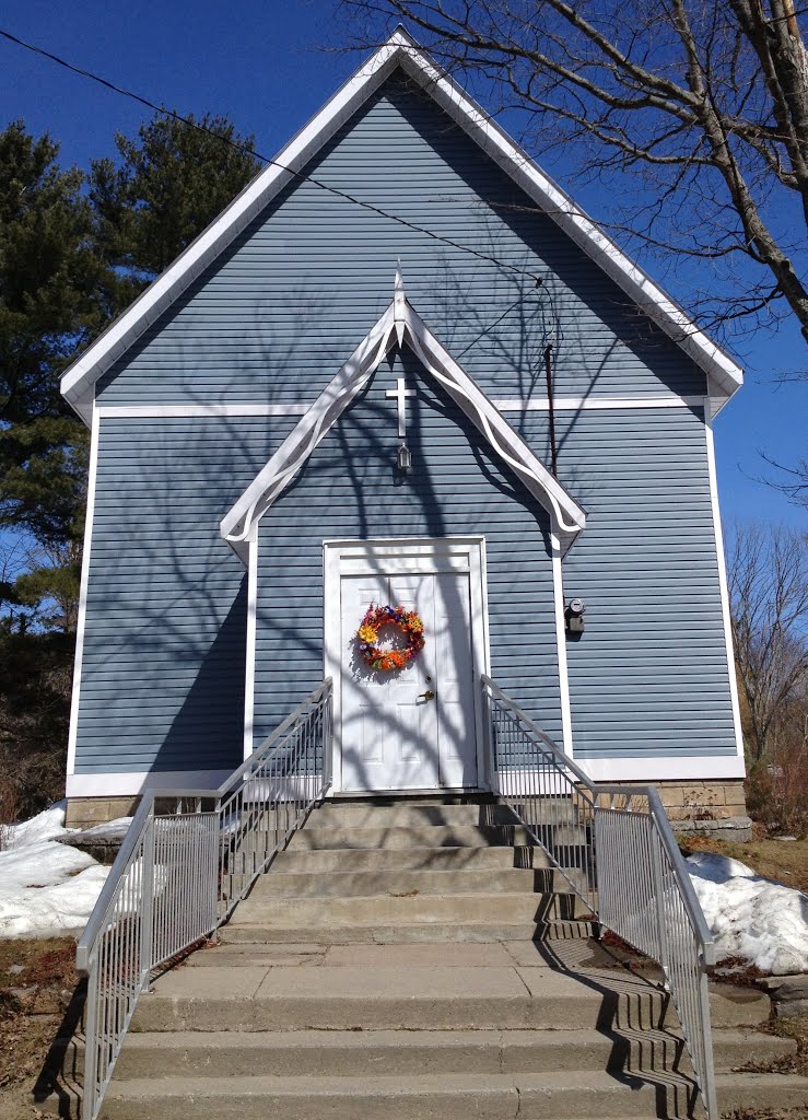 St. Andrews United Church in Rosseau at Easter by bfair