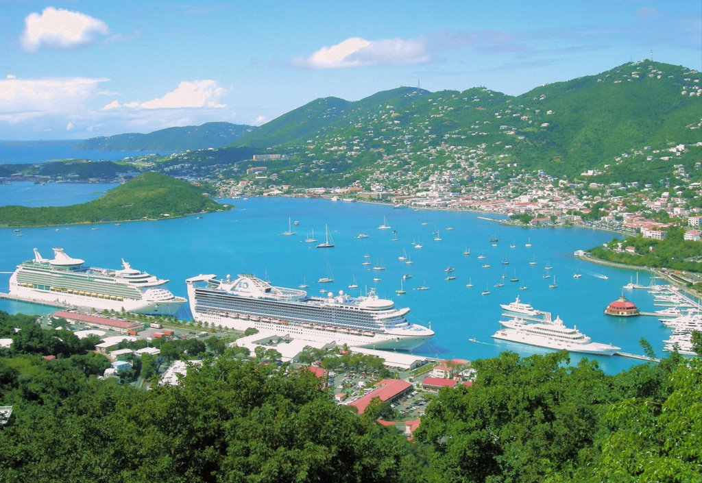 Charlotte Amalie, Saint Thomas, U.S. Virgin Islands by WFDeLongJr