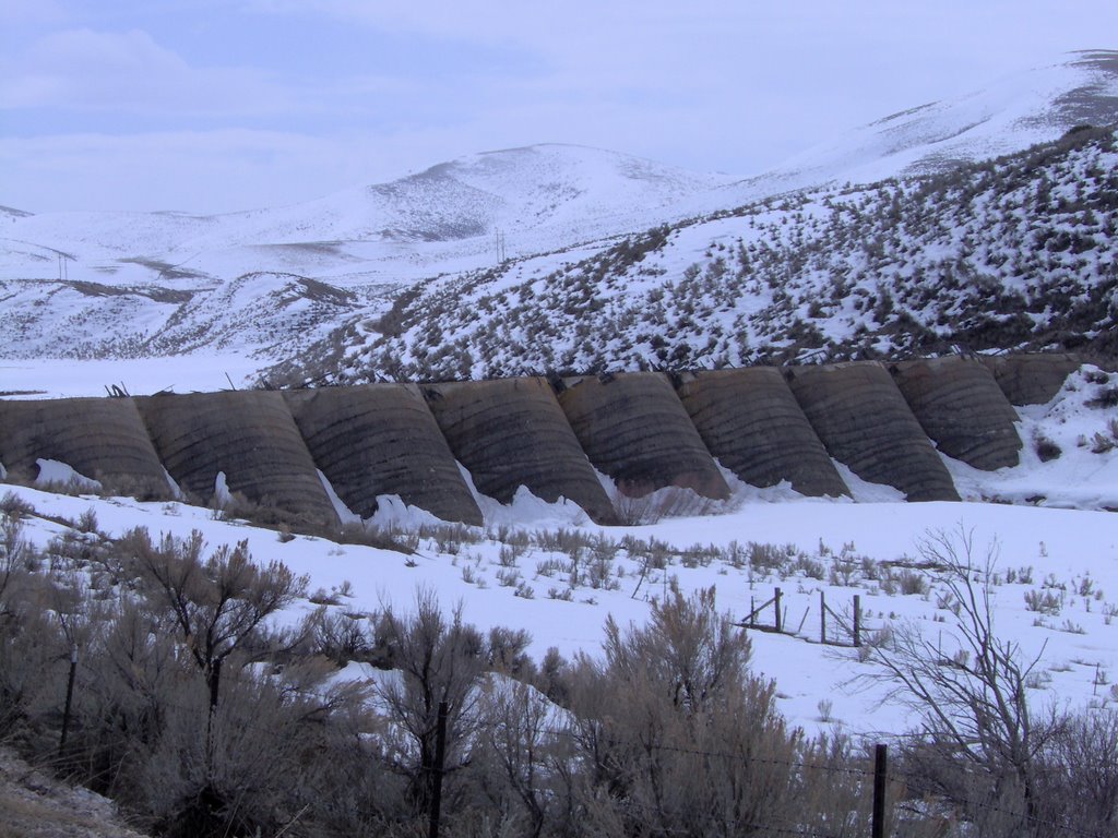 The old dam for Daniel's Reservoir by Moss Catcher