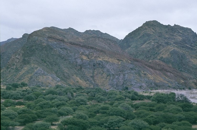 El camino a Cafayate 1984 by H. E.