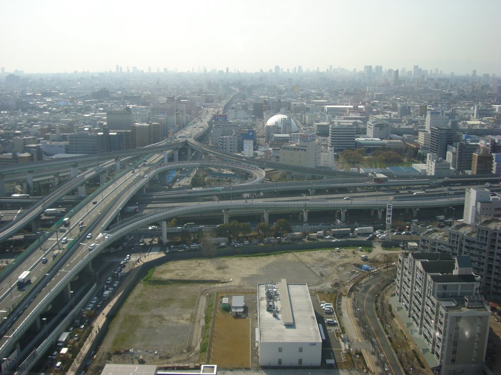 東大阪市役所から西方向 View West from Higasi-osaka City Hall by StarlightHeaven