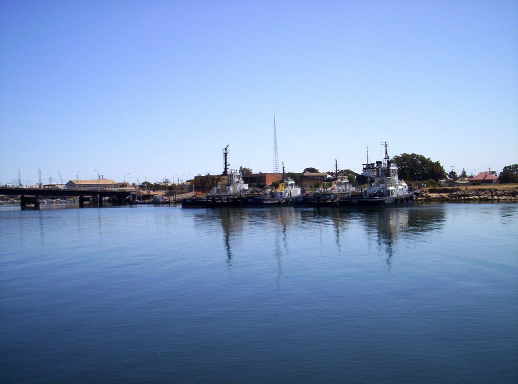 Port Adelaide by וואָדזשטעק