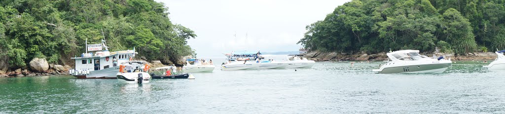 LAGOA AZUL ILHA GRANDE by CARLOS FERREIRA