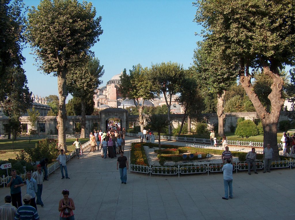 SULTANAHMET CAMİİ 04 - İSTANBUL by Ahmet Özdoğan