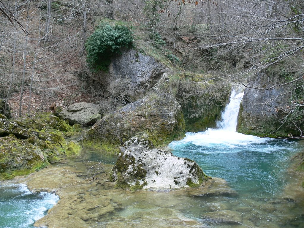 Nacedero del rio urederra (invierno) by aitorazedo