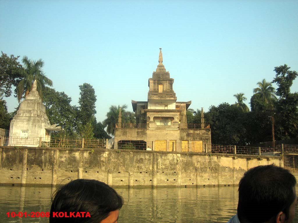 APPROCHING BELUR MATH by rdbansiya