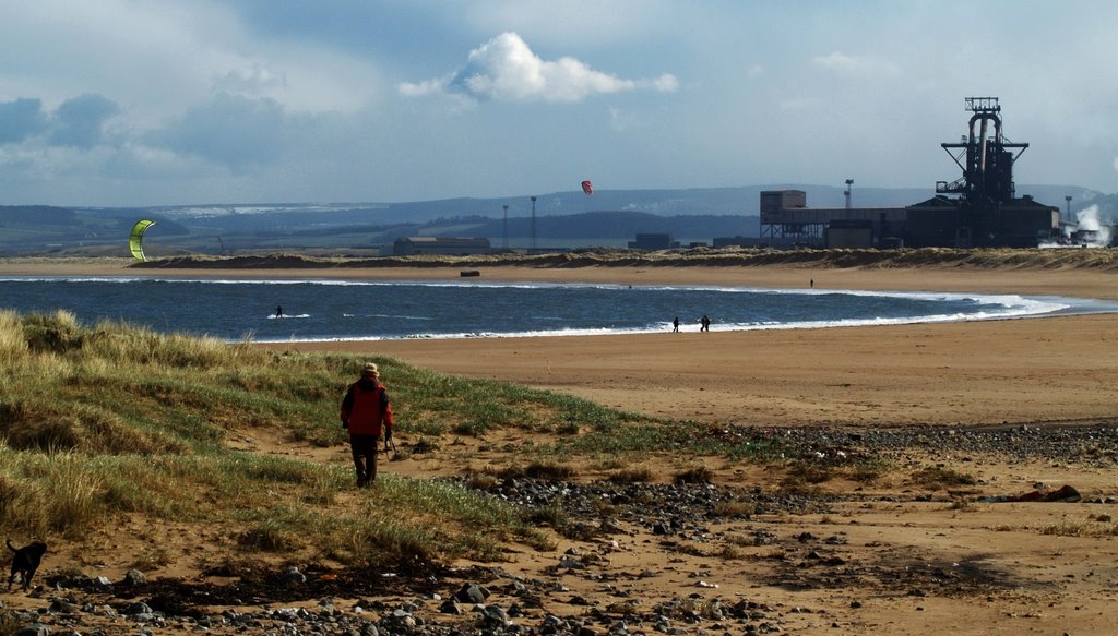 Kite surfing, South Gare lagoon, Tees Mouth by jstefant