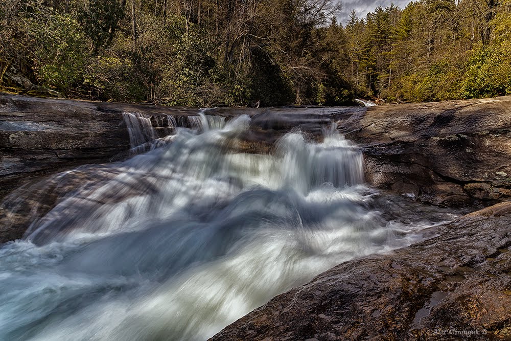 On top of the Rainbow Falls by alexmironyuk