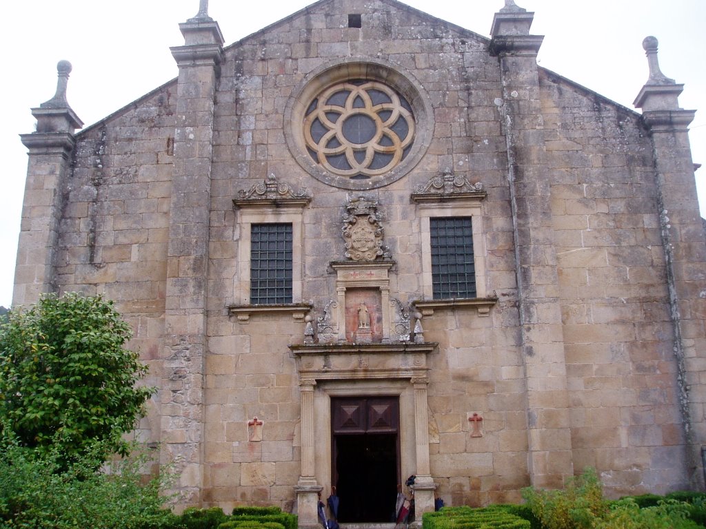 Igreja do Mosteiro by Elcorty