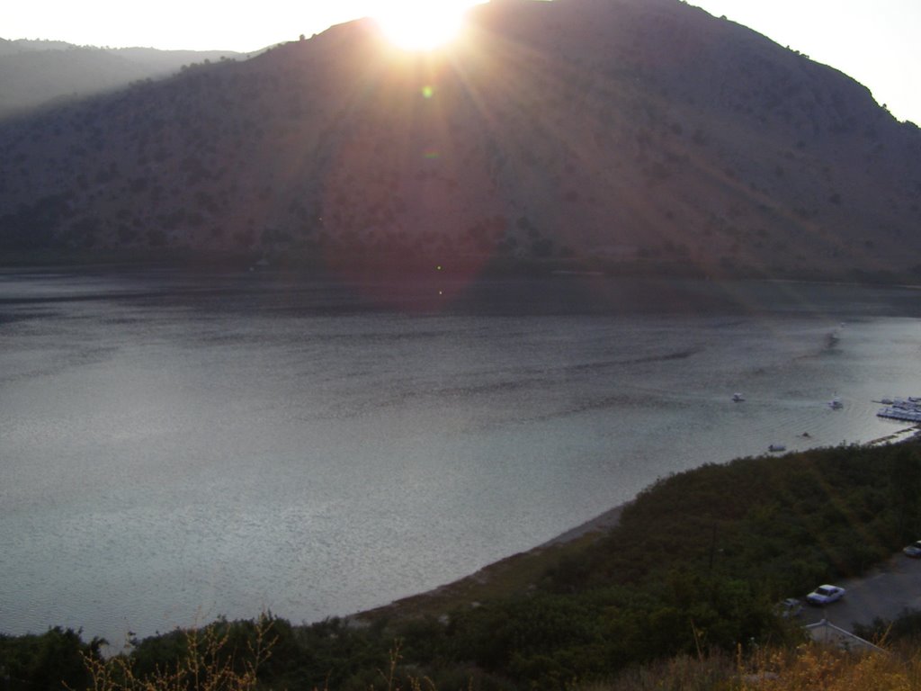 Λίμνη Κουρνά - Lake Kourna by dimitris_g