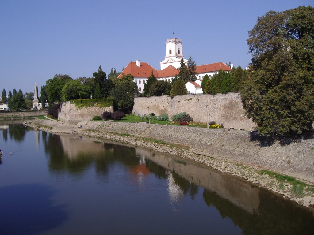 Győr by Gábor Harsányi