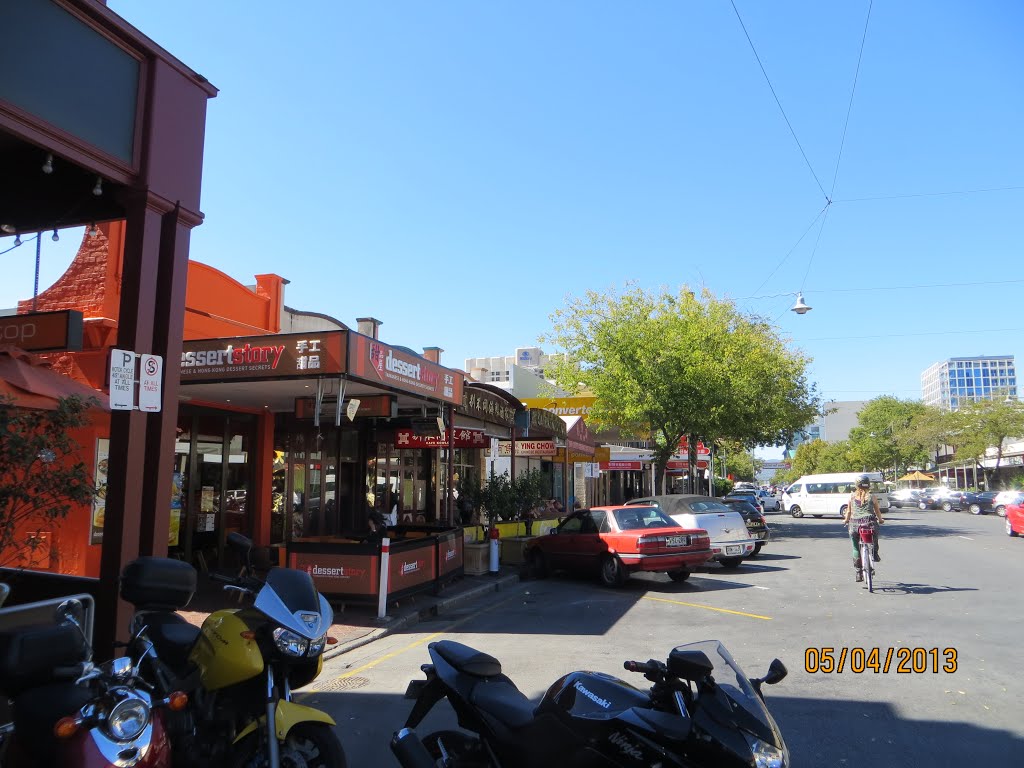 View along busy Gouger Street in ADELAIDE in SA, on 5-04-2013 by Peter John Tate,