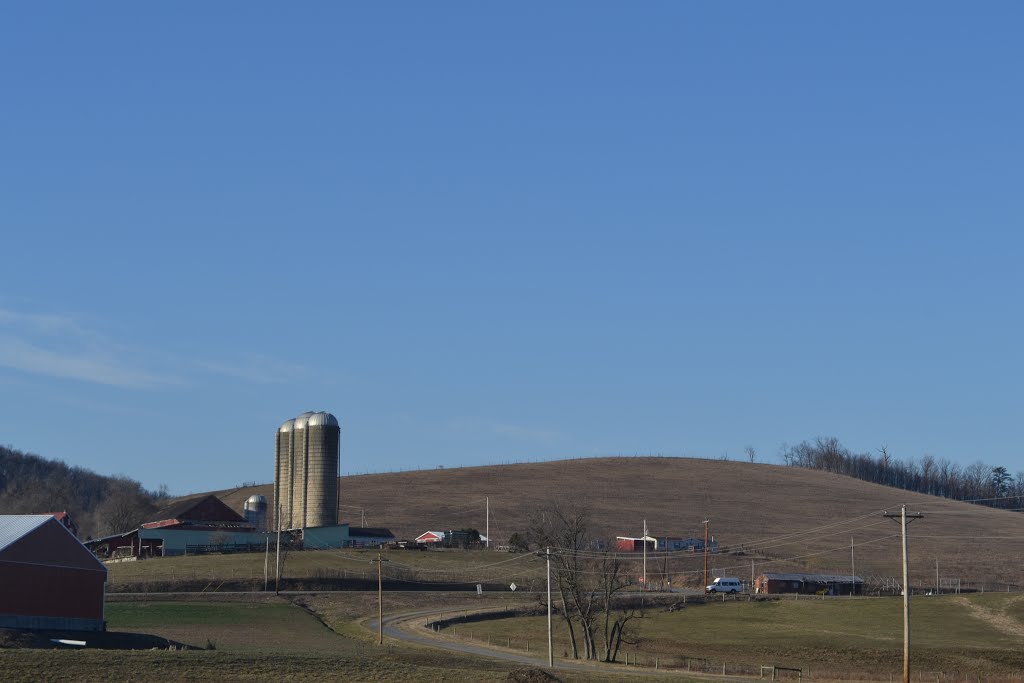 Old modern farm. by JBTHEMILKER