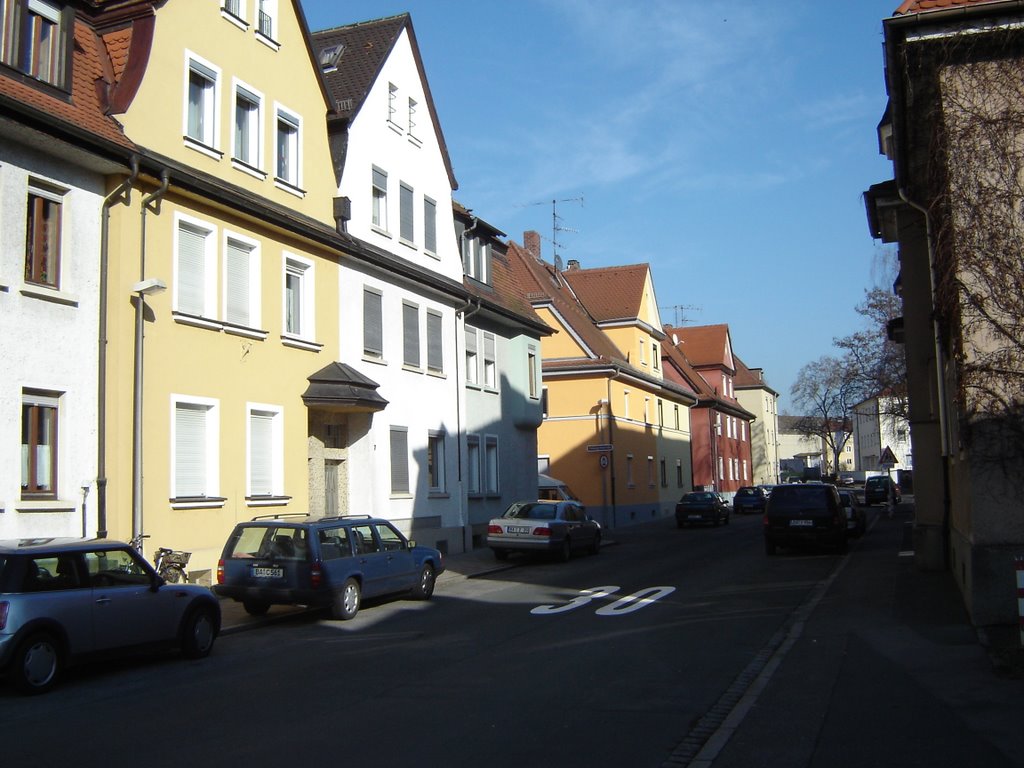 Hüttenfeldstraße by Luitbald