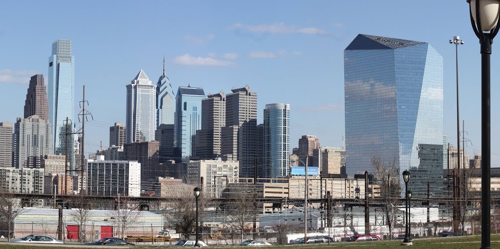 Drexel Park view of Philadelphia skyline by neil.gilmour