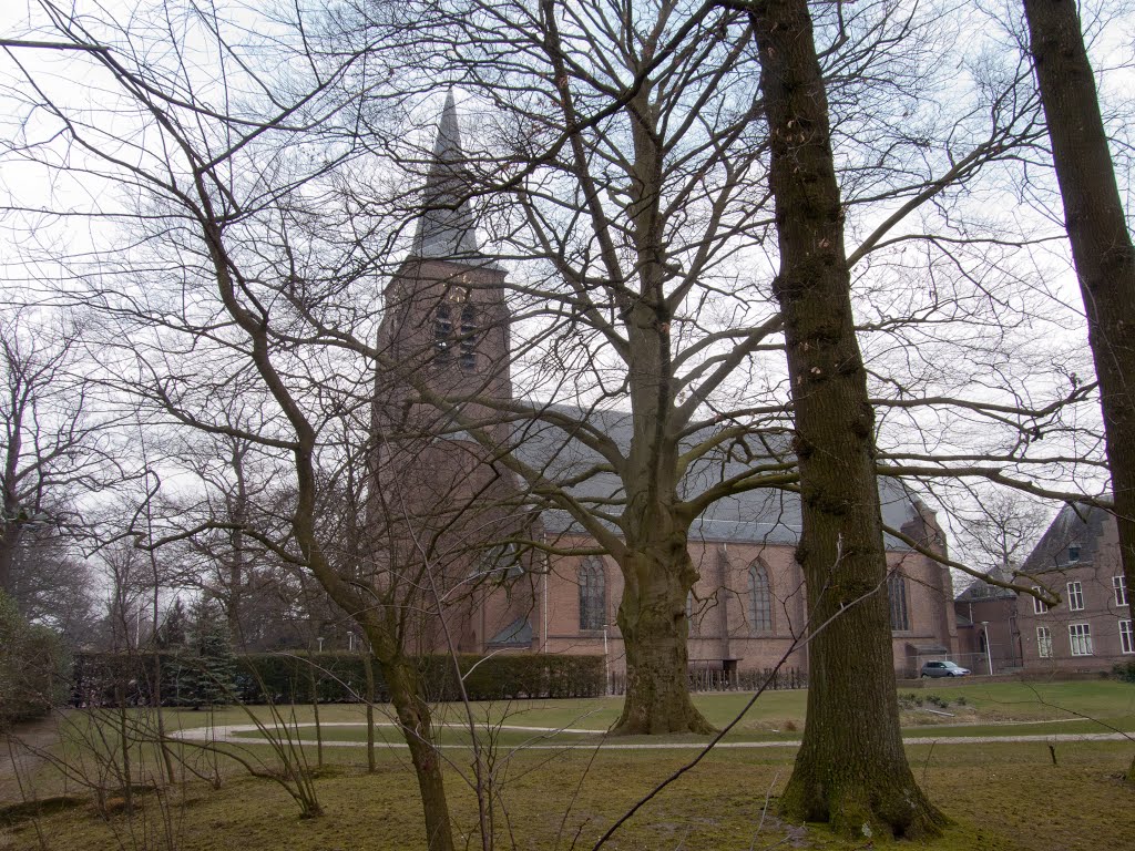 De Sint Martinuskerk aan de Kerklaan, zicht op noorden, Amersfoort by David Jimmink